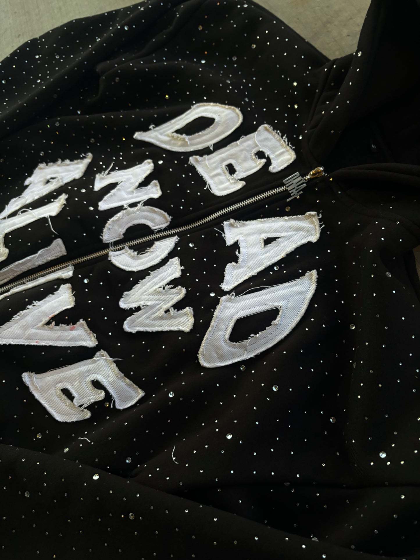 “SHINE YOUR LIGHT” ZIPUP HOODIE