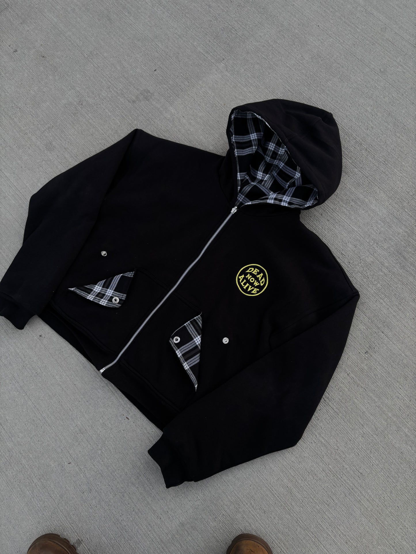 Reversible zip-up
