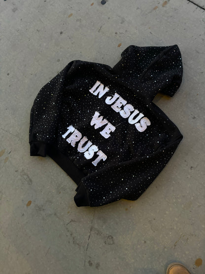 “SHINE YOUR LIGHT”               ZIPUP HOODIE
