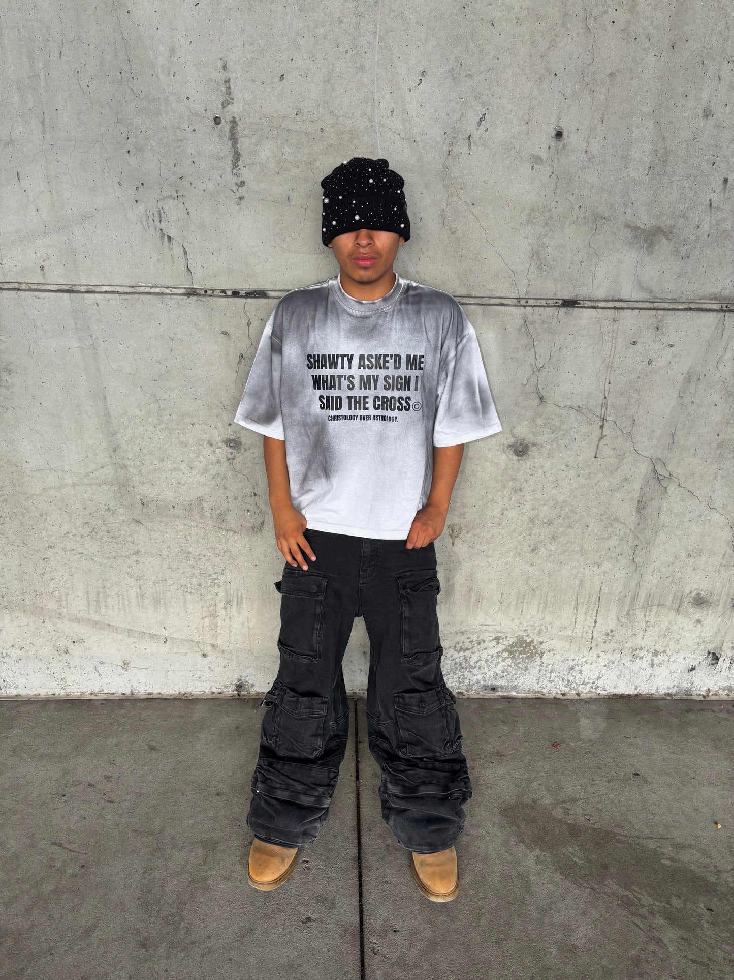 “CHRISTOLOGY”CROPPED T SHIRT